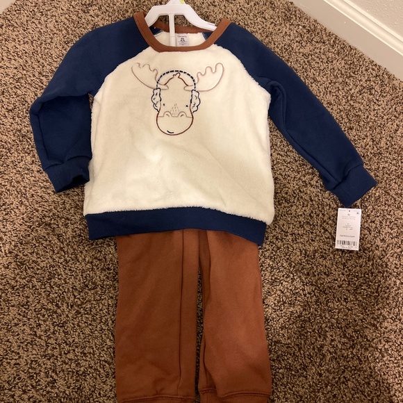 Carter's Other - Pullover and sweats